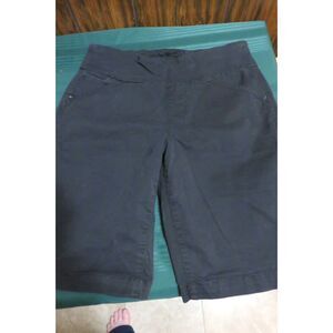 JAGJEANS CLASSIC FIT BLACK BERMUDA PULL ON SHORTS SIZE 10